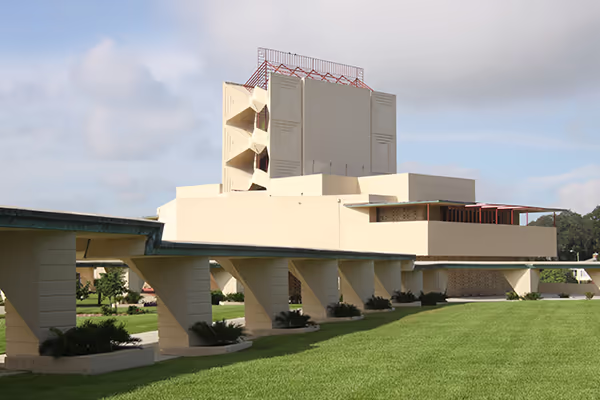 The Esplanades and Annie Pfeiffer Chapel