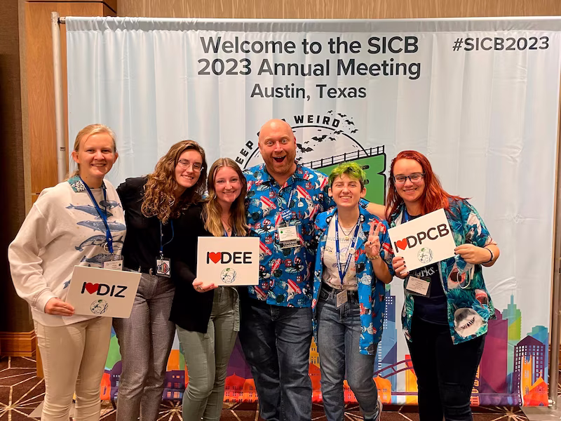 students at society of integrative and comparative biology annual meeting