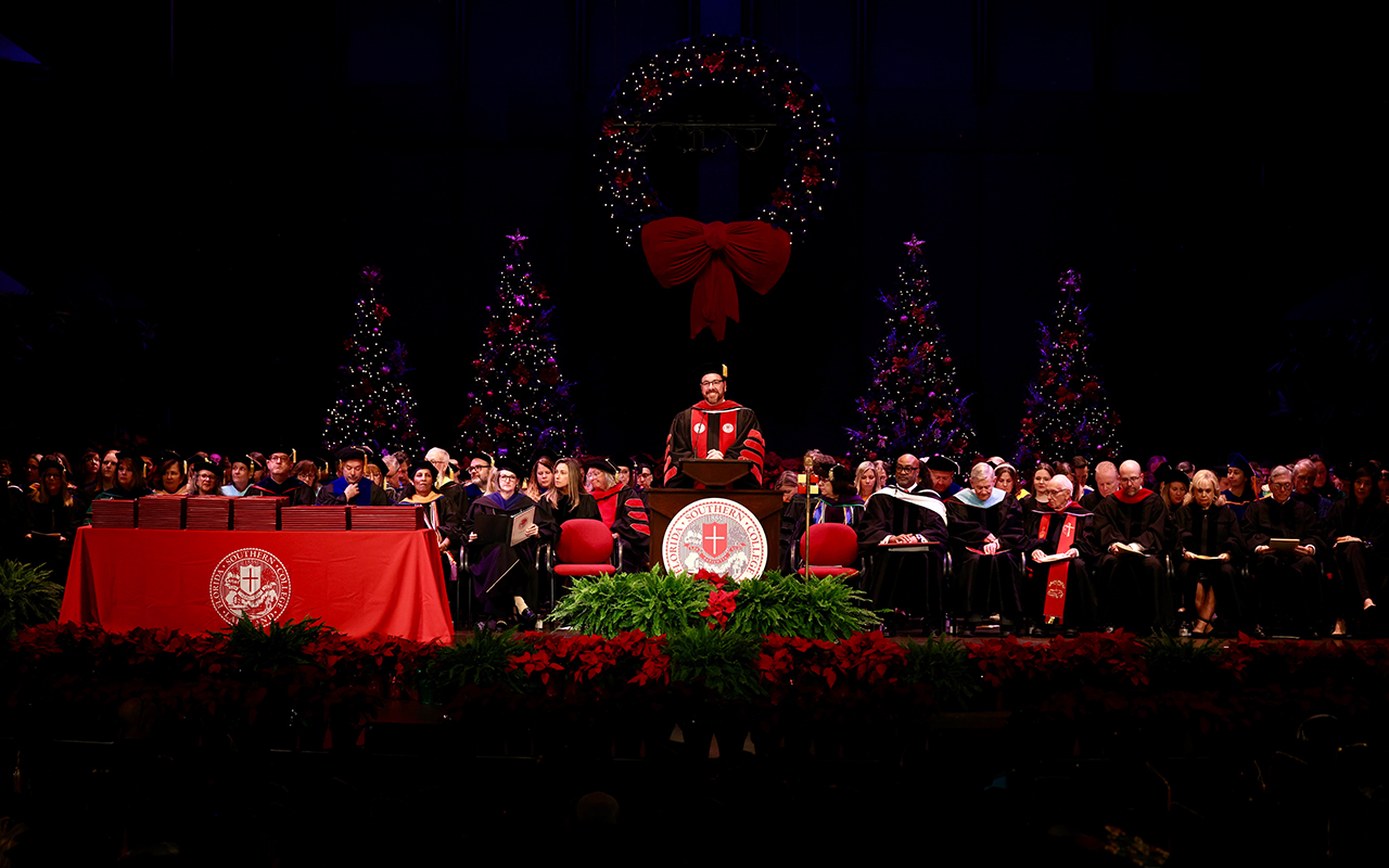 december commencement