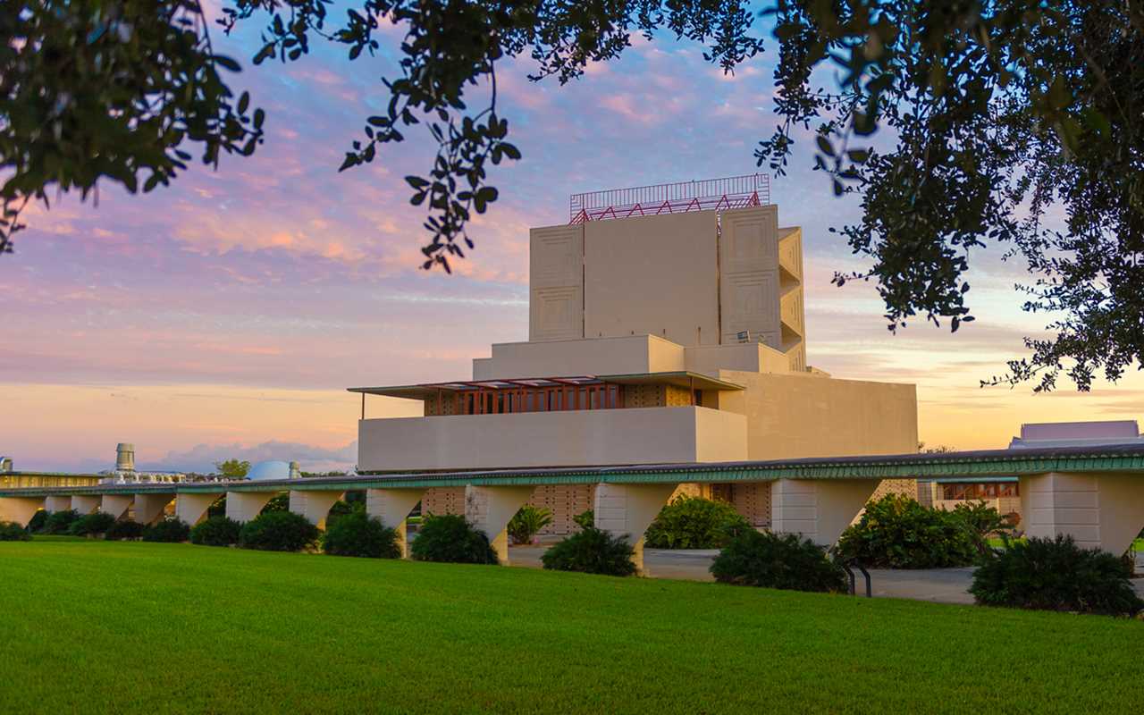 Annie Pfeiffer Chapel