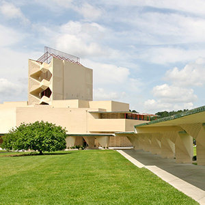 Exterior of Annie Pfeiffer Chapel on a sunny day.