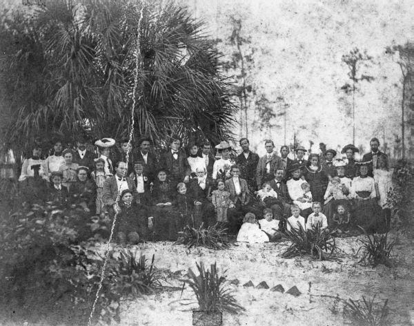 Pipkin Family Reunion at the L.N. Pipkin Home - Image Courtesy of Florida Memory